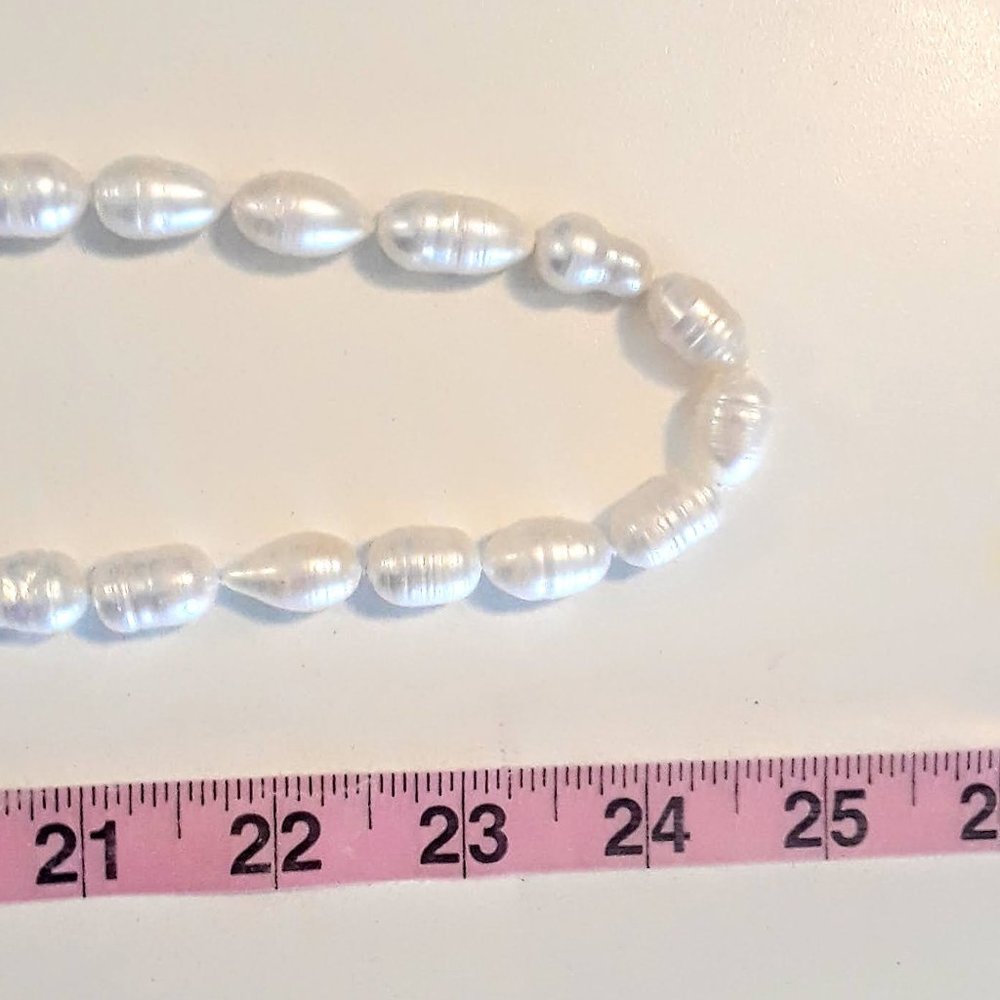 Large Freshwater Ringed Pearls - Picture 2 of 3